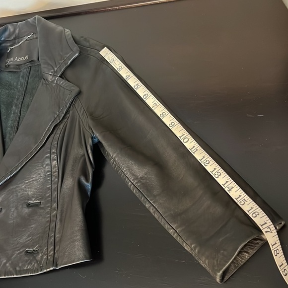Authentic Yigal Azrouel black cropped leather jacket in black, size S - Picture 6 of 11